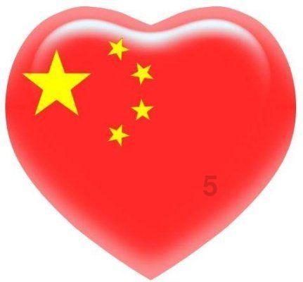 大哥3900公里返乡给88岁母亲做饭:新年愿望希望老妈身体健康
